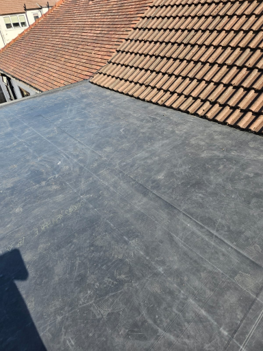 Flat Roofing Elton 03 Medium