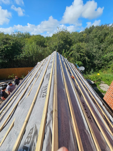 Garage Re Roof Elton 03 Medium